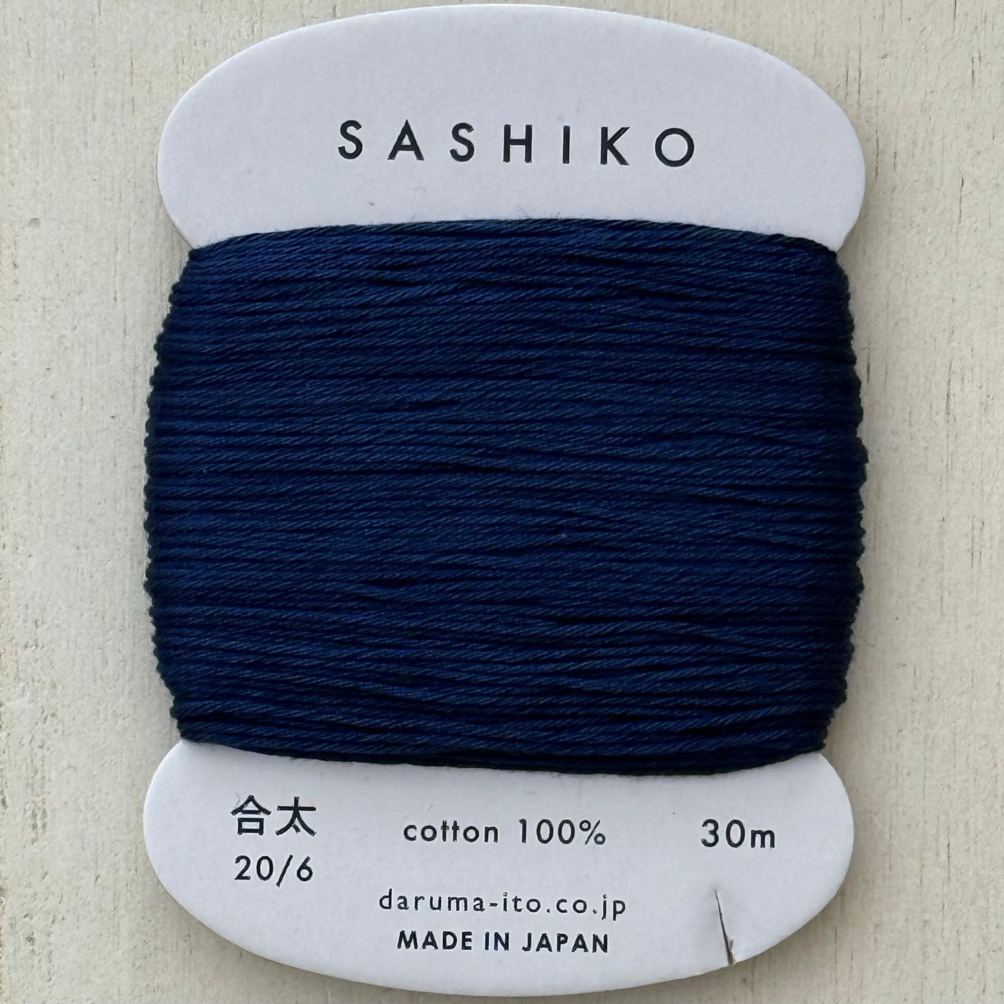 Daruma Sashiko Thread 30m #215