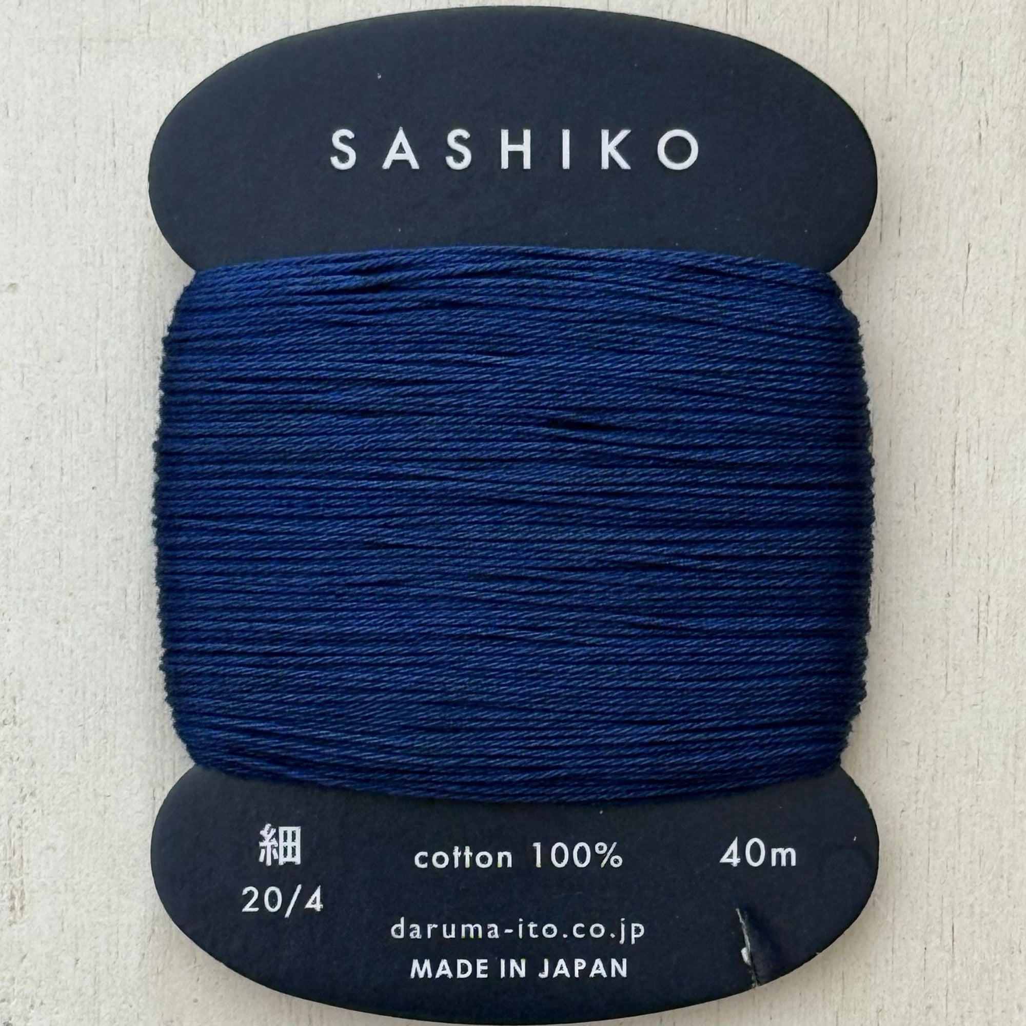 Daruma Sashiko Thread (Fine) 40m #215